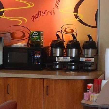Red Roof Inn San Antonio Airport Ngoại thất bức ảnh