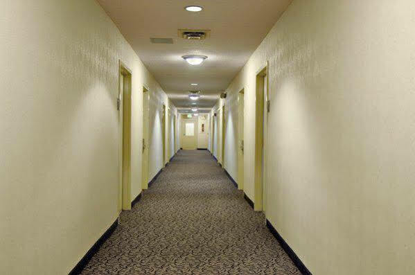 Red Roof Inn San Antonio Airport Ngoại thất bức ảnh